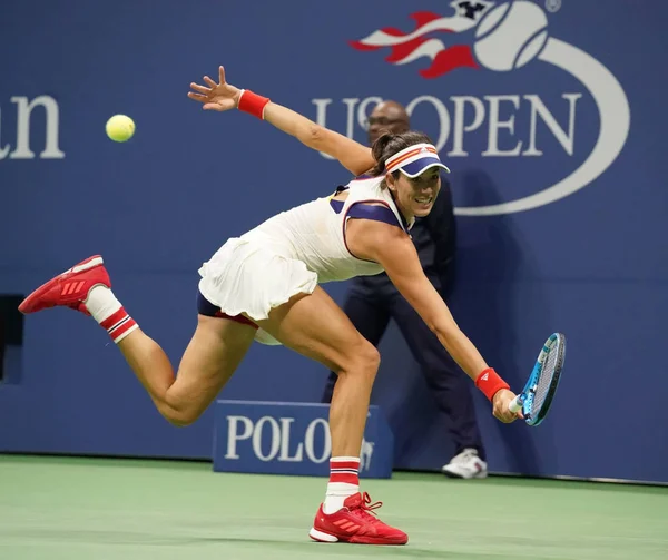 Grand Slam şampiyonu Garbina Muguruza İspanya onun bize açık 2017 yuvarlak 4 maç sırasında eylem