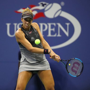  Onun bize açık 2017 yuvarlak 4 maç sırasında eylem profesyonel tenis oyuncusu Madison anahtarları, Amerika Birleşik Devletleri