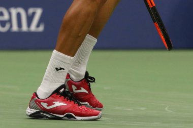 Profesyonel tenis oyuncusu Pablo Carreño Busta İspanya 2017 bize açık yuvarlak onun 4 maç sırasında özel Joma Pro Roland Tenis ayakkabı giymiyor