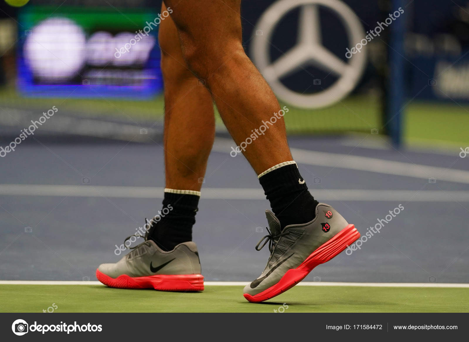 nadal tennis shoes