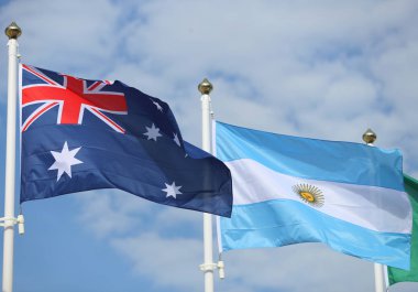 Uluslararası bayrakları: Avustralya ve Arjantin