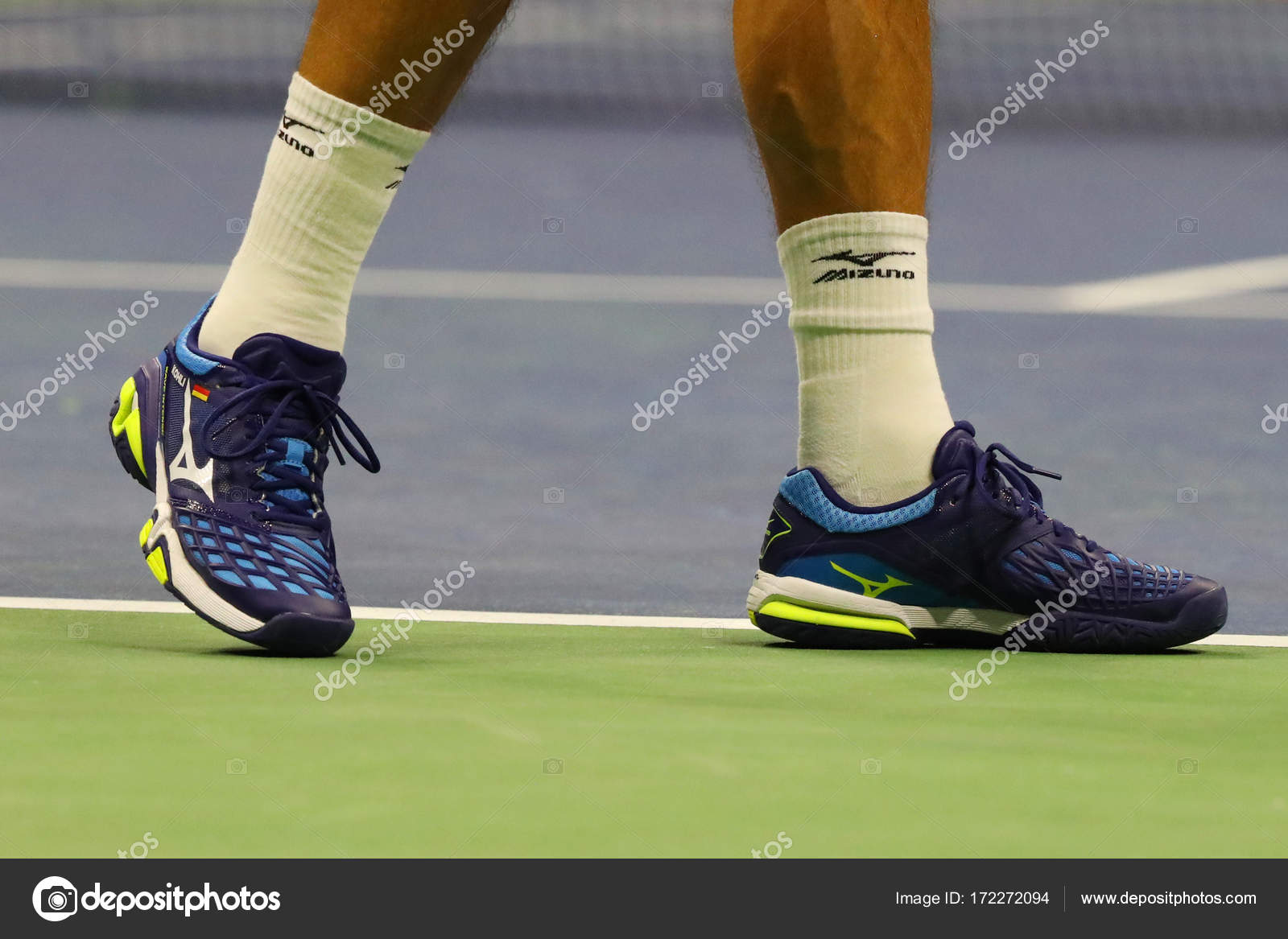 mizuno tennis players