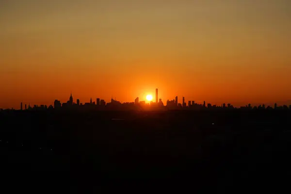 Panorama des toits de New York au coucher du soleil — Photo