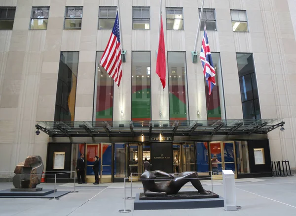 Christie's main headquarters at Rockefeller Plaza in New York — Stock Photo, Image