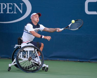 Tekerlekli sandalye tenis oyuncusu Andrew Lapthorne Büyük Britanya'nın eylem sırasında onun tekerlekli sandalye dört Tekler yarı final maç bize açık 2017