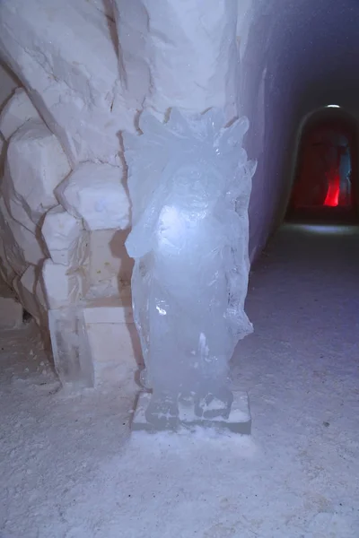 Rovaniemi Finland February 2017 Ice Sculpture Arctic Snow Hotel Finnish — Stock Photo, Image