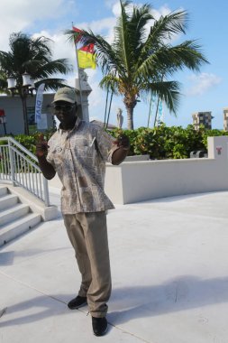 Nassau, Bahamalar - 5 Aralık 2017: Personel sandalet Royal Bahama lüks Resort Nassau, Bahamalar