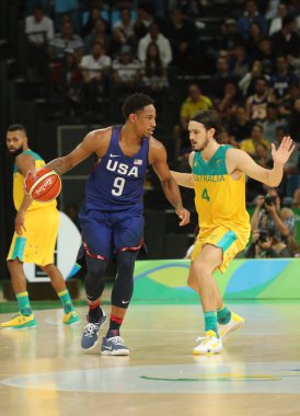 Rio De Janeiro, Brezilya - 10 Ağustos 2016: Demar Derozan eylem grubu A basketbol match Team Usa ve Avustralya Rio 2016 Olimpiyat Oyunları, Carioca Arena 1 arasında sırasında takım Amerika Birleşik Devletleri