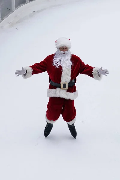 New York Dezember 2017 Unbekannter Eisläufer Als Weihnachtsmann Verkleidet Auf — Stockfoto