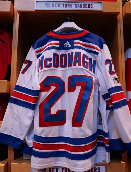 Nueva York Diciembre 2017 Ryan Mcdonagh New York Rangers Jersey — Foto de Stock