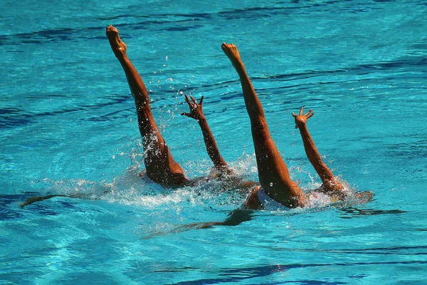 Duetto Nuoto Sincronizzato Durante Competizione — Foto Stock