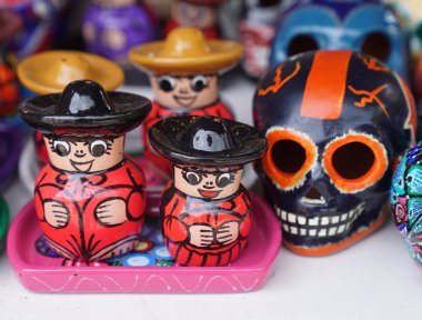 Playa Del Carmen, Meksika - 31 Aralık 2017: Playa Del Carmen, Meksika beach pazarda ekranda yerel Hatıra Eşyası