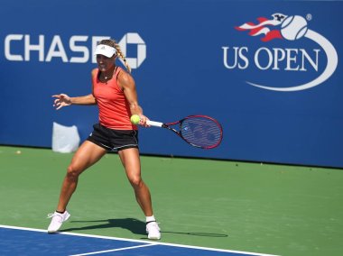 New York - 23 Ağustos 2017: Grand Slam şampiyonu Angelique Kerber bize açık 2017 Billie Jean King Ulusal Tenis merkezi New York'ta Almanya uygulamaları 