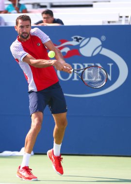 New York - 26 Ağustos 2017: 2017 bize açık Billie Jean King Ulusal Tenis merkezi Grand Slam şampiyonu Marin Cilic Hırvatistan yöntemler