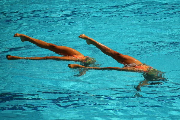 Synchroonzwemmen Duet Tijdens Competitie — Stockfoto