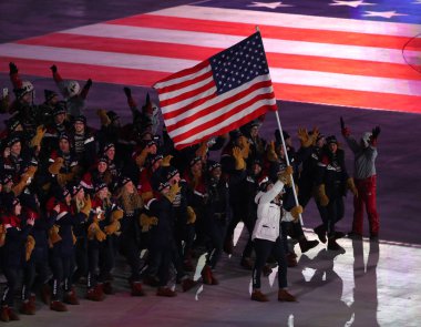 Pyeongchang, Güney Kore 9 Şubat 2018: Amerikan Olimpiyat takımı Pyeongchang 2018 Olimpiyatları Açılış Töreni Olimpiyat Stadyumu, Pyeomgchang, Güney Kore'de içine yürüdü