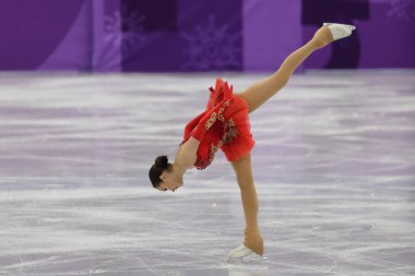 Tarihleri, Güney Kore - 12 Şubat 2018: Olimpiyat Şampiyonu Alina Zagitova Rusya Olimpiyat sporcu içinde takım olay bayanlar tek buz pateni serbest program 2018 Kış Olimpiyatları'nda gerçekleştirir