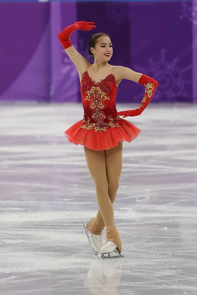 대한민국 2018 올림픽 챔피언 Zagitova 러시아에서 올림픽 선수의 수행에 이벤트 — 스톡 사진