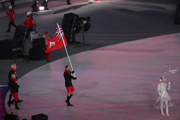 Pyeongchang Jižní Korea Února 2018 Bermudy Jediný Sportovec Vlajka Nositele — Stock fotografie