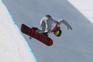 Pyeongchang, Güney Kore - 13 Şubat 2018: Olimpiyat Şampiyonu Bayanlar snowboard halfpipe Phoenix kar Park 2018 Kış Olimpiyatları son Chloe Kim Amerika Birleşik Devletleri yarışıyor 