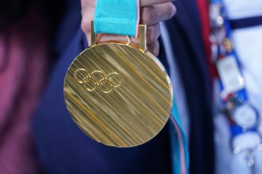 Kwandong, Güney Kore - 14 Şubat 2018: altın madalyası XXIII Olimpiyat Kış Oyunları Pyeongchang Olimpiyat Şampiyonu Bayanlar Moğolların Perrine Fransa Laffont kazandığı 2018 