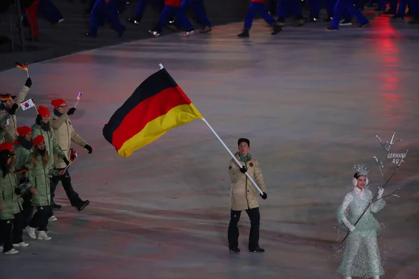 Pyeongchang Jižní Korea Února 2018 Eric Frenzel Nesoucí Vlajkou Německa — Stock fotografie