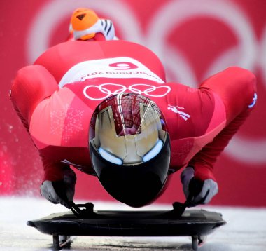 Pyeongchang, Güney Kore 14 Şubat 2018: iskelet erkekler resmi eğitim ısı Pyeongchang, Güney Kore 2018 Kış Olimpiyatları Olimpiyat Şampiyonu Sungbin Yun Güney Kore rekabet 