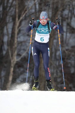 Pyeongchang, Güney Kore - 15 Şubat 2018: Anastasiya Kuzmina Slovakya'nın rekabet Biatlon içinde kadınlar'ın Olimpiyat Şampiyonu 15km bireysel 2018 Kış Olimpiyatları'nda Alpensia Biatlon Merkezi