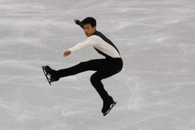 Tarihleri, Güney Kore - 16 Şubat 2018: Nathan Chen Amerika Birleşik Devletleri'nin erkekler tek buz pateni kısa programda 2018 Kış Olimpiyat Oyunları'nin Gangneung buz Arena gerçekleştirir