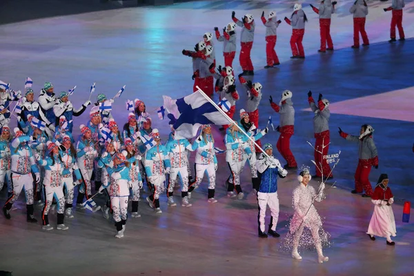Pyeongchang South Korea February 2018 Janne Ahonyen Bærer Finlands Flagg – stockfoto