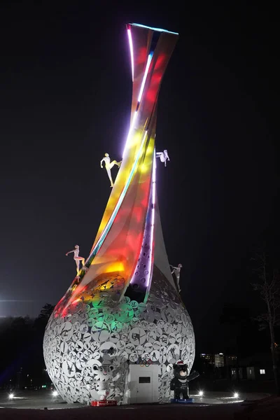 Pyeongchang Corea Del Sur Febrero 2018 Pyeongchang Ilumina Escultura Mundial — Foto de Stock