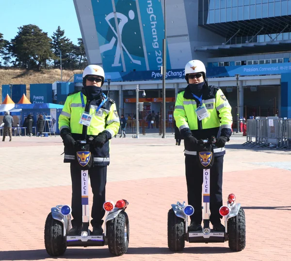 Gangneung South Korea February 2018 Korean Policemen Provide Security Segway — Stock Photo, Image