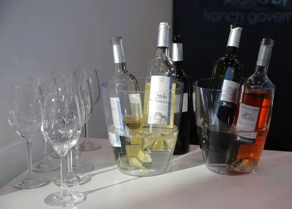 ニューヨーク 2018 フランス ワイン Vinexpo ニューヨークのジャビッツ コンベンション センターで展示 Vinexpo は世界中からのワインやスピリッツの専門家の最大級展示会 — ストック写真