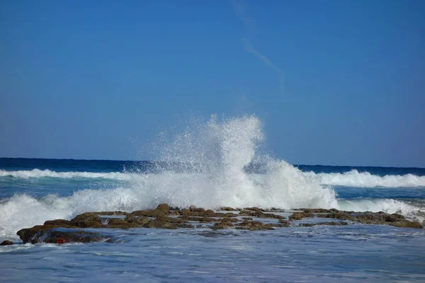 Wave Crashing Shore — Stock Photo, Image