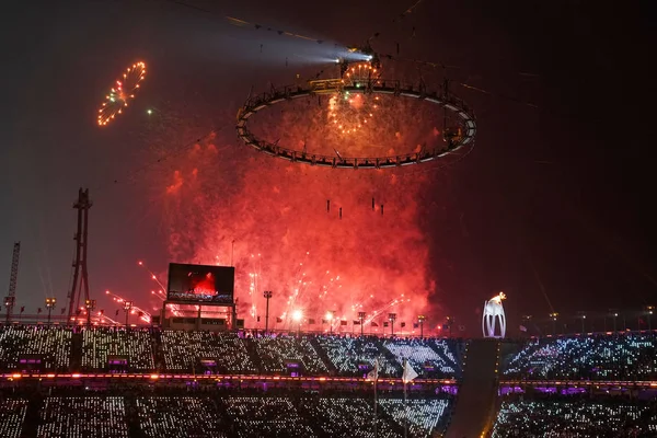 2018年2月9日 2018 冬奥会开幕典礼 2018奥运会正式开幕 在平昌的奥林匹克体育场举行了丰富多彩的仪式 — 图库照片
