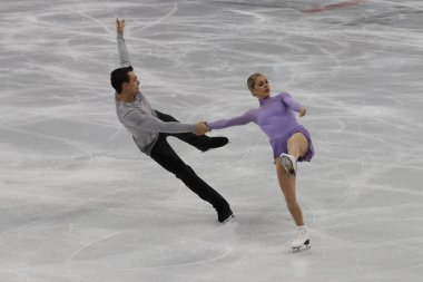 Tarihleri, Güney Kore - 15 Şubat 2018: Alexa Scimeca Knierim ve Chris Knierim Amerika Birleşik Devletleri'nin çift paten ücretsiz Program 2018 Kış Olimpiyat Oyunları'nda gerçekleştirmek