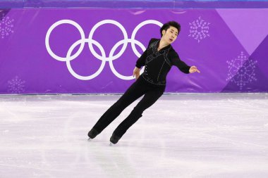 Tarihleri, Güney Kore - 16 Şubat 2018: Jin Boyang Çin erkekler tek buz pateni kısa programda 2018 Kış Olimpiyat Oyunları'nin Gangneung buz Arena gerçekleştirir