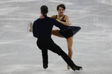 Tarihleri, Güney Kore - 9 Şubat 2018: Meagan Duhamel ve Eric Radford Kanada Olimpiyat Şampiyonu takım olay çifti pateni kısa programı 2018 Kış Olimpiyat Oyunları'nda gerçekleştirmek