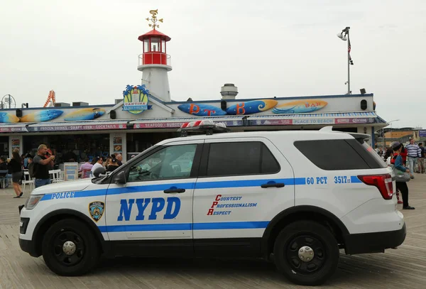 Brooklyn New York May 2018 Nypd Vehicle Provides Security Coney — Stock Photo, Image