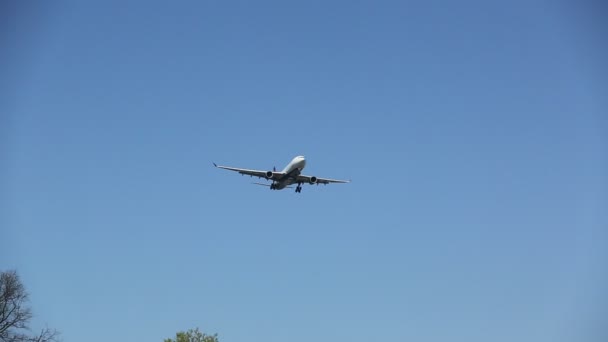 Nowy Jork Maja 2018 Delta Airlines Samolotu Malejąco Lądowania Lotnisku — Wideo stockowe
