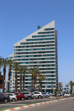 Herzliya, İsrail - 29 Nisan 2017: Beachfront otel Acadia Beach deki Herzliya, İsrail