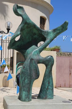 Tel Aviv - Yafa, İsrail - 29 Nisan 2017: Eski şehir Yafa'nın İsrail'in zodyak çeşme