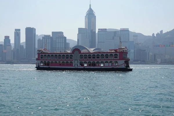 2019年11月10日 香港维多利亚港的港口游轮 — 图库照片