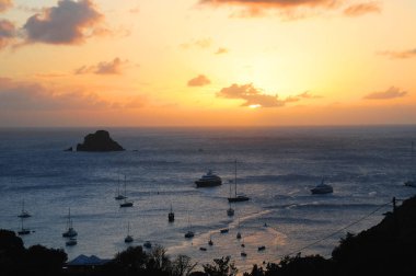 Günbatımı Gustavia Limanı, St. Barts, Fransız Batı Hint Adaları