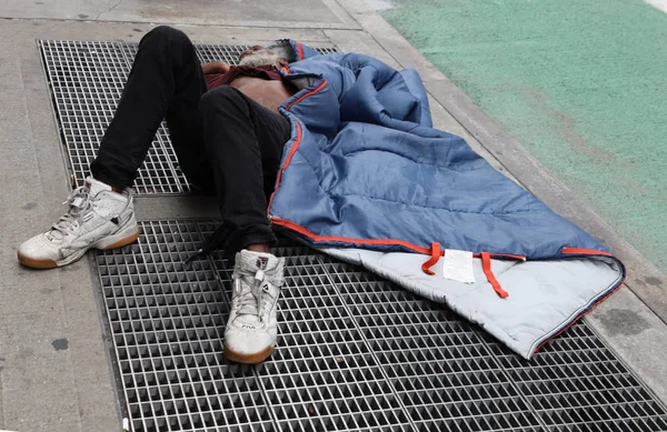 New York July 2019 Homeless Man Columbus Circle Midtown Manhattan — Stock Photo, Image