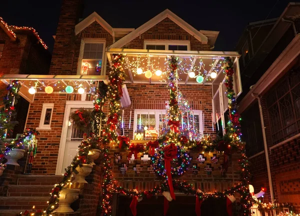 Brooklyn Nueva York Diciembre 2019 Exhibición Luces Decorativas Casas Navidad — Foto de Stock