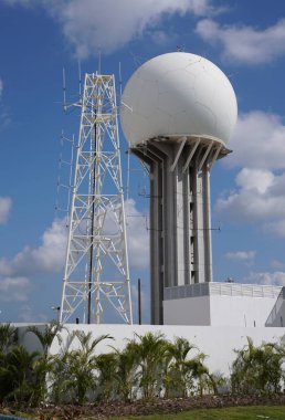 Cancun, Meksika - 30 Aralık 2017: Cancun Uluslararası Havaalanı. Mexico City Uluslararası Havalimanı 'ndan sonra Latin Amerika' nın dördüncü ve Meksika 'nın en yoğun ikinci havaalanıdır. 
