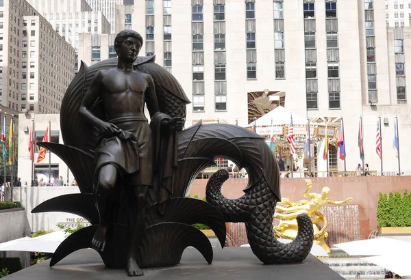 New York City September 2019 Youth Prometheus Creation Statue Rockefeller — Stock Photo, Image