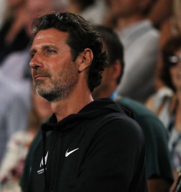 Melbourne, Avustralya - 22 Ocak 2019: Koç Patrick Mouratoglou, Melbourne Park 'ta oynanan Avustralya Açık 2019' da Serena Williams maçına katıldı.