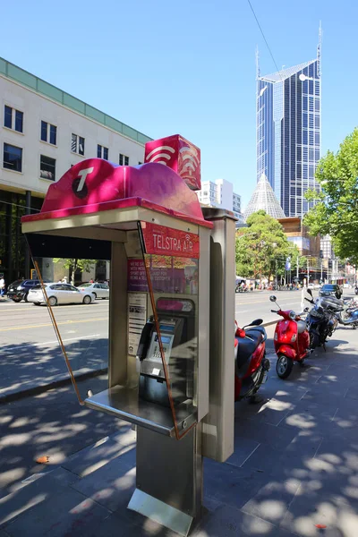 Melbourne Avustralya Ocak 2019 Melbourne Daki Telstra Telefon Kulübesi — Stok fotoğraf